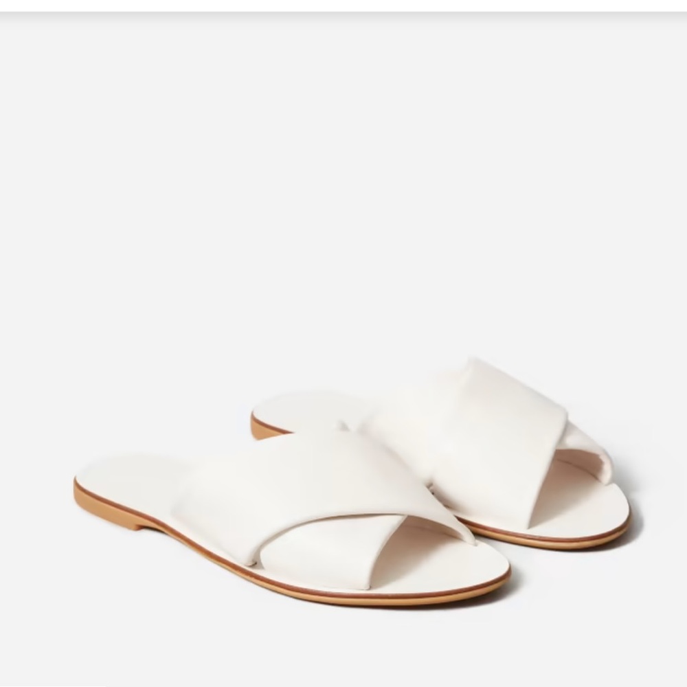 The Leather Crossover Sandal